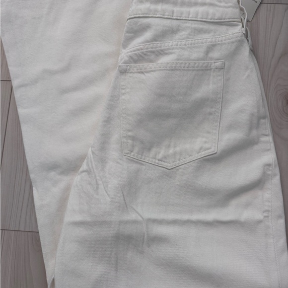 Abercrombie & Fitch White Wide-Leg Jeans - Picture 10 of 11